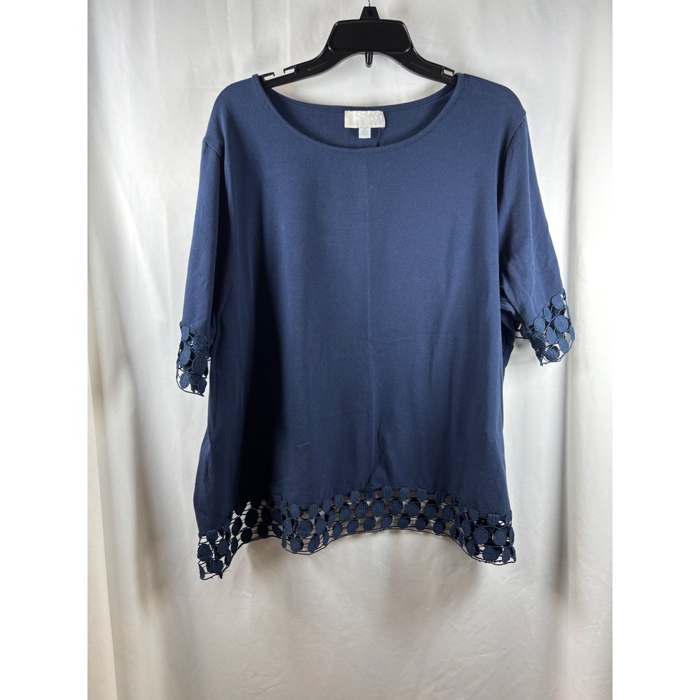 Carolyn Taylor‎ Woman Navy Blue Crochet Trim Knit Top Plus Size 3X Short Sleeve
